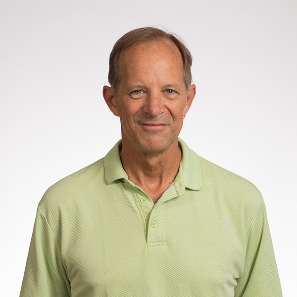 Headshot of Peter Robertson