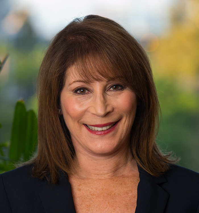 Carol Geffner
