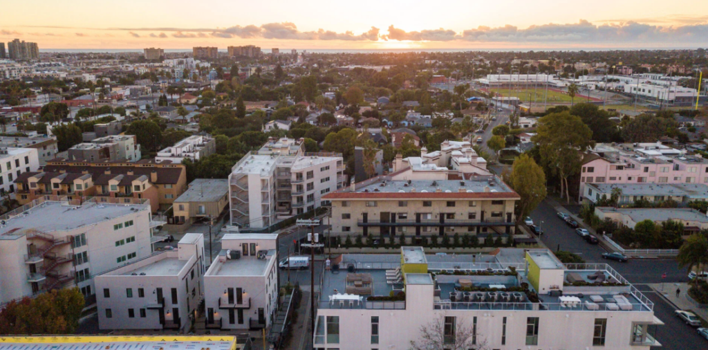 Read: New USC Homelessness Policy Research Institute report looks at the link between unsheltered homelessness and public housing in more than 150 metropolitan areas