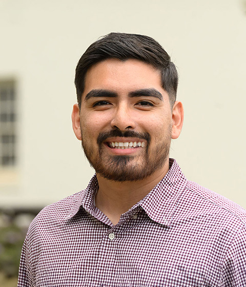 Headshot of MPA alum Luis Sanchez